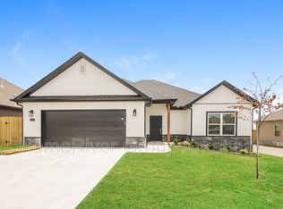 1220 Mt Hood Dr, Centerton, AR 72719