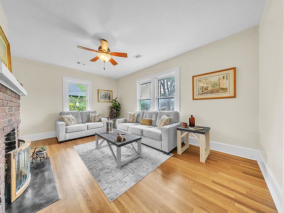 5th image of 107 Whitehall St