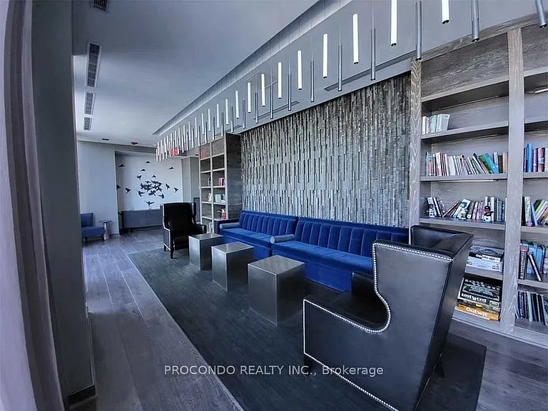1080 Bay St #2307 — Photo 14