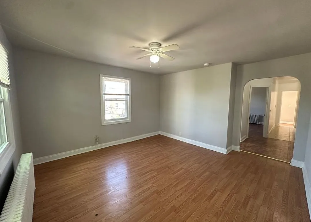 2 bed, $1,700 — Photo 2