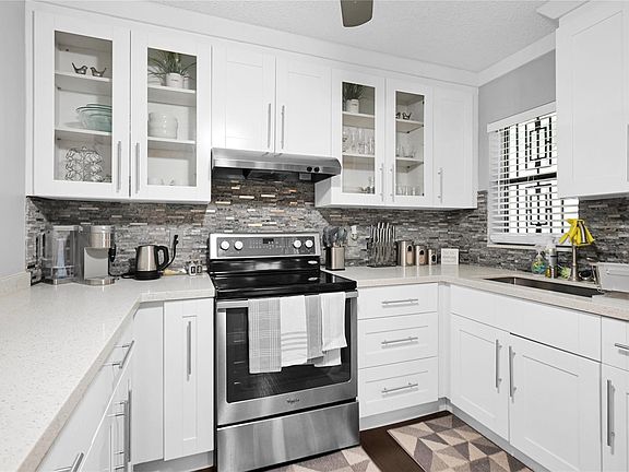 3rd image of 3953 Carambola Circle #2914