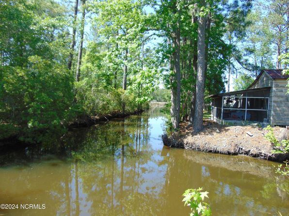 107 Ponderosa Road, Lowland, NC 28552