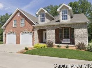 2312 Chatham Rd, Springfield, IL 62704