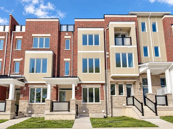 8 Avani Ave, Markham, ON L6C 3M3