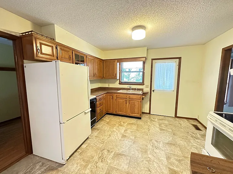 329 McDonald Meadows Pkwy — Photo 12