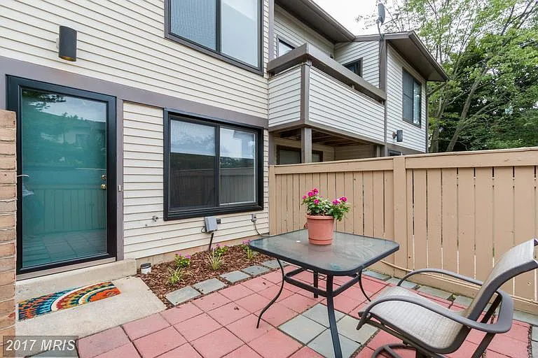 9511 Treyford Ter — Photo 16