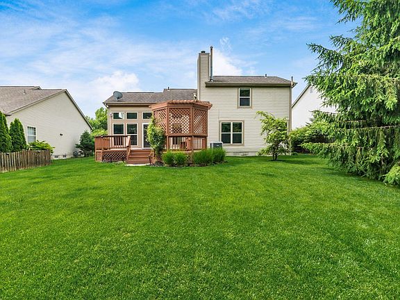 2nd image of 1465 Cottonwood Dr