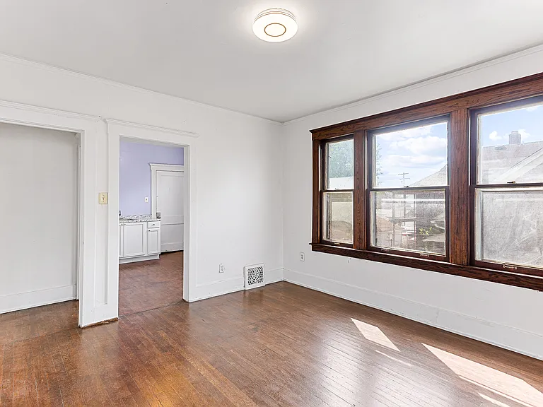 1076 N Rademacher St #1076 — Photo 8