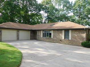 100 Beachwood Dr, Fairfield Glade, TN 38558