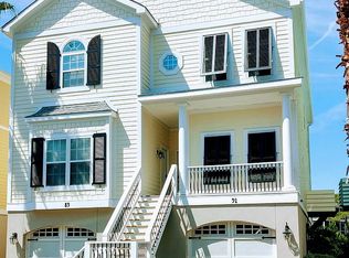 91 W 2nd St, Folly Beach, SC 29439