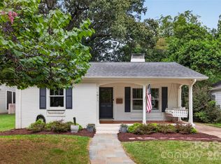 1911 Club Rd, Charlotte, NC 28205