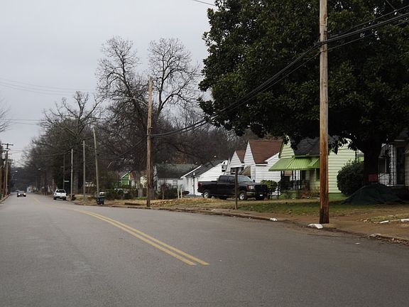 5th image of 1191 Homer St