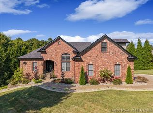 6201 Cherry Grove Court, Georgetown, IN 47122