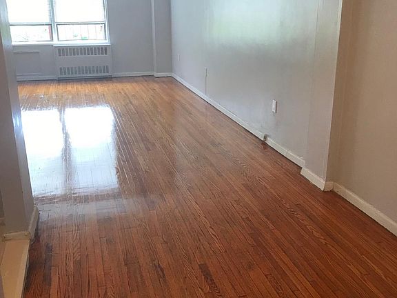 2nd image of 2265 Olinville Ave