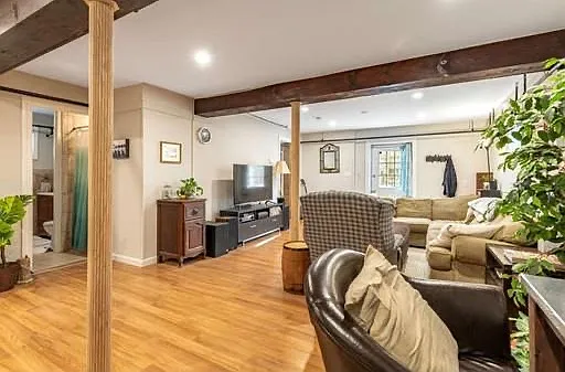 3 Allen Rd #1 — Photo 4