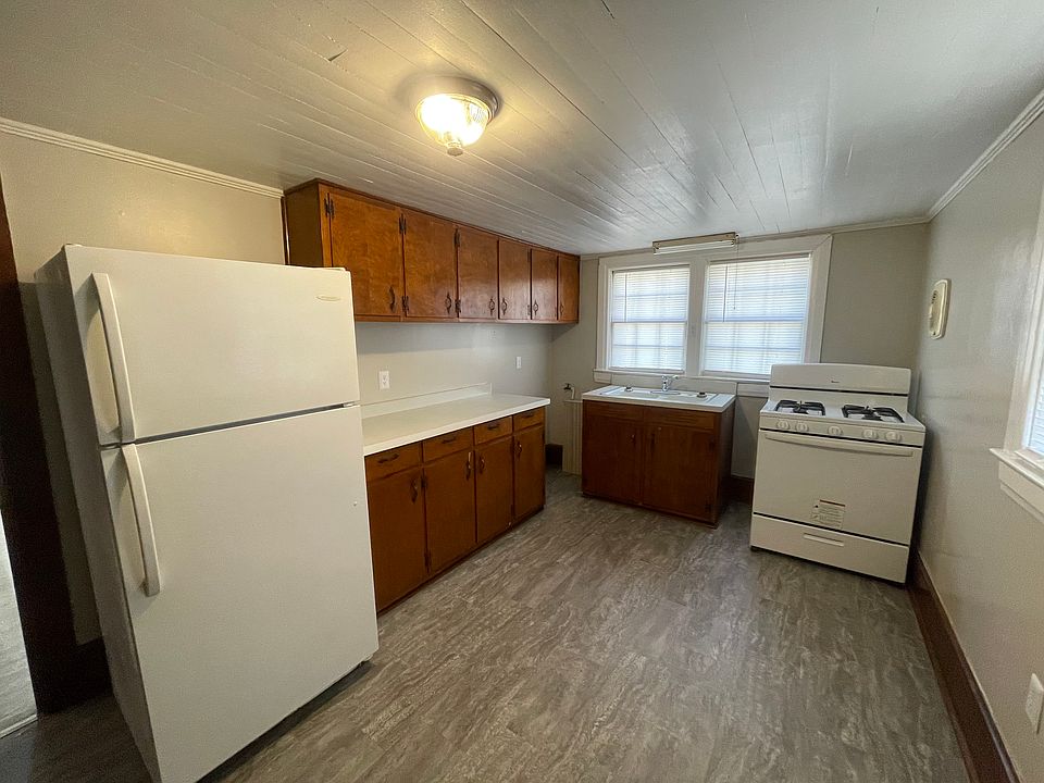 1st image of 301 N Saratoga St #A