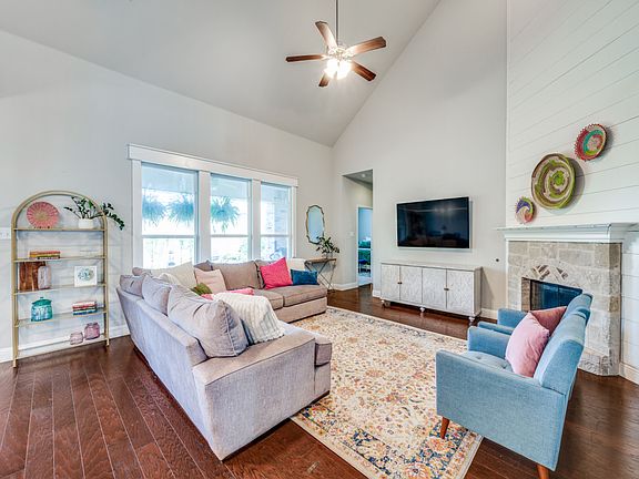 4th image of 4409 Hazeltine Hills Dr