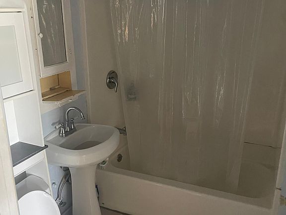 2nd image of 3345 Dwight St #3