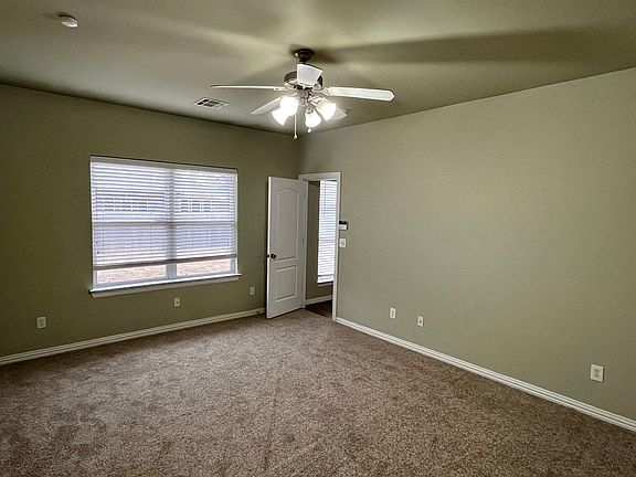 3rd image of 1713 NW 163rd Cir