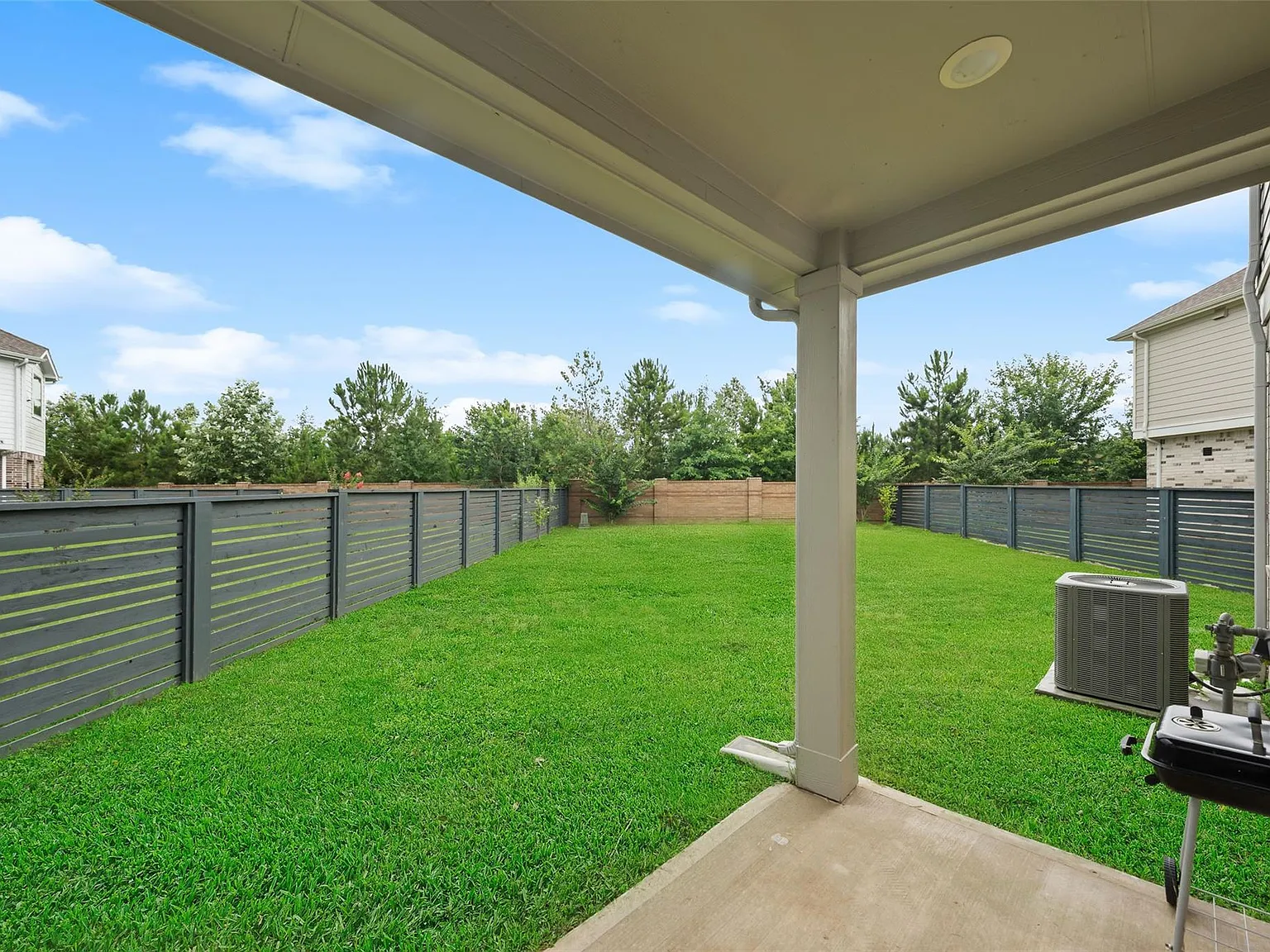 3 bed, 2.0 bath, 1575 sqft, $2,550 — Photo 4