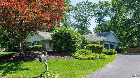 2nd image of 7 Jefferson Ct