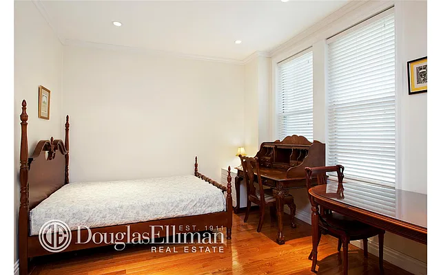 Sold by Douglas Elliman | media 17