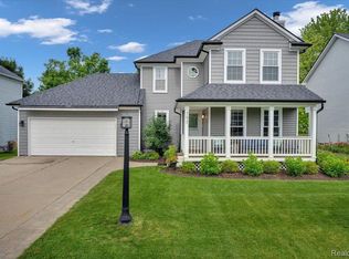 793 Woodleigh Way, Oxford, MI 48371