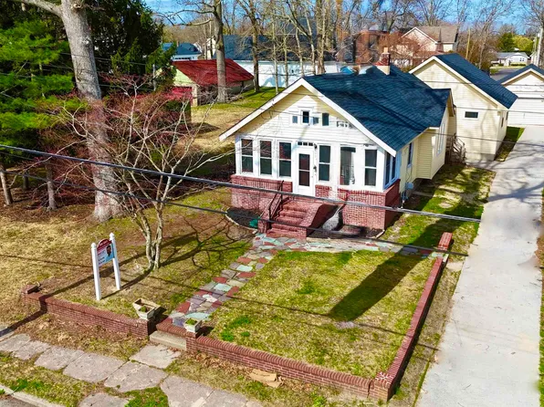 921 Oak Grove Ave, Linwood, NJ 08221