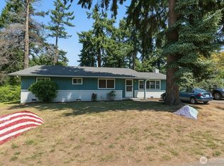 230 SE 8th Ave, Oak Harbor, WA 98277