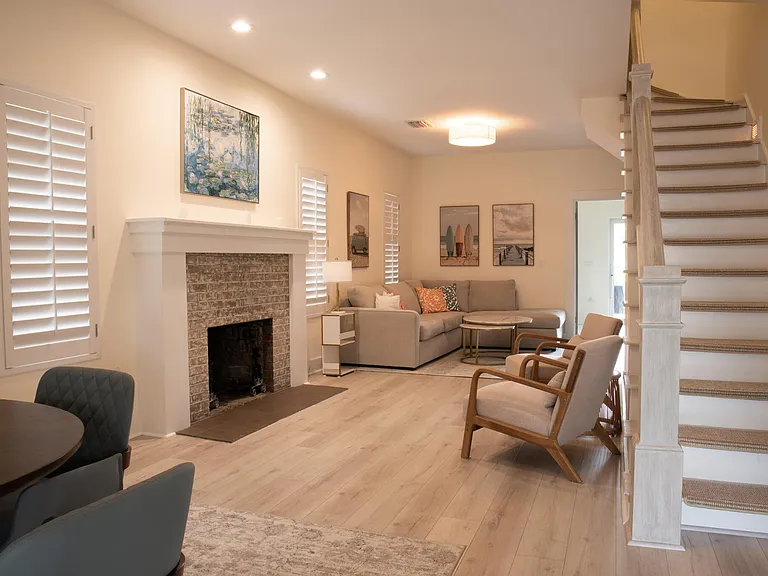 506 N Lakeside Dr — Photo 11