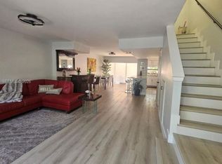 16446 NE 27th Pl, North Miami Beach, FL 33160