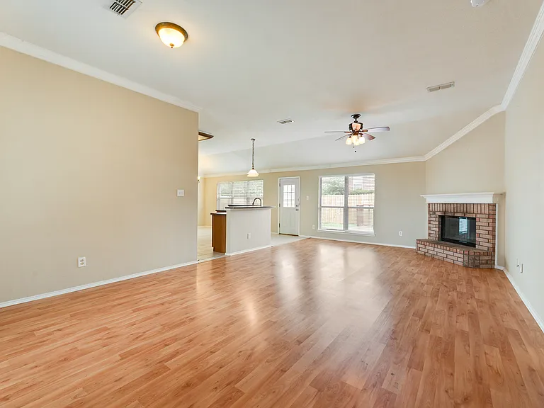 1913 Wahoo Dr — Photo 5
