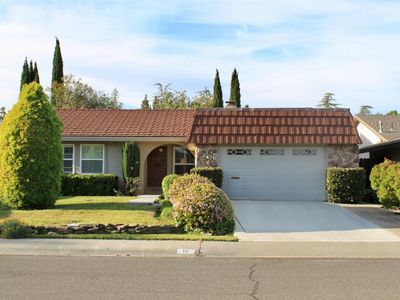 10 W Hacienda Ln, Woodland, CA, 95695
