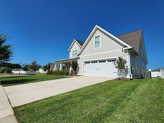 5th image of 301 Oconee Dr