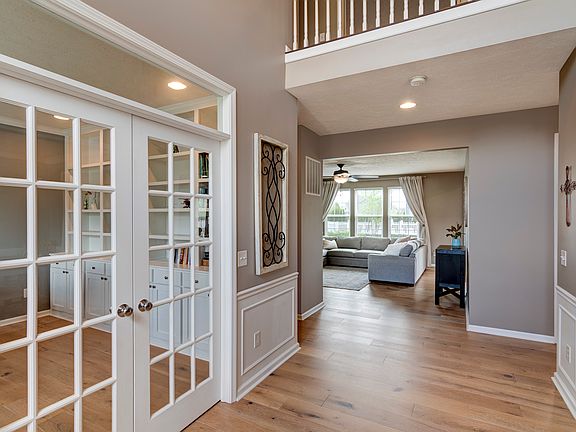 4th image of 10037 Fantina Ln