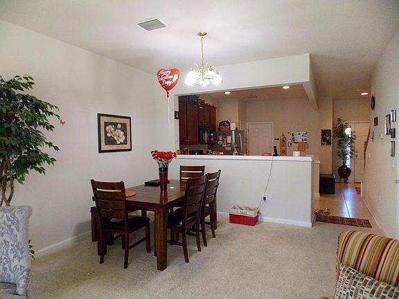 3rd image of 7077 Roundleaf Dr