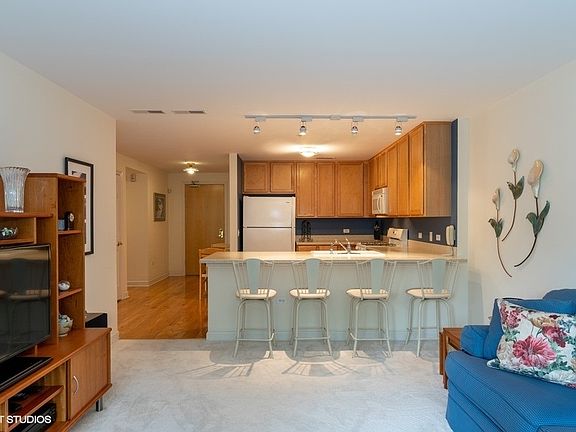 3rd image of 640 Robert York Ave APT 106