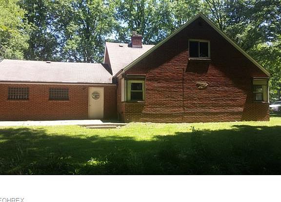 4th image of 410 Dumbarton Blvd