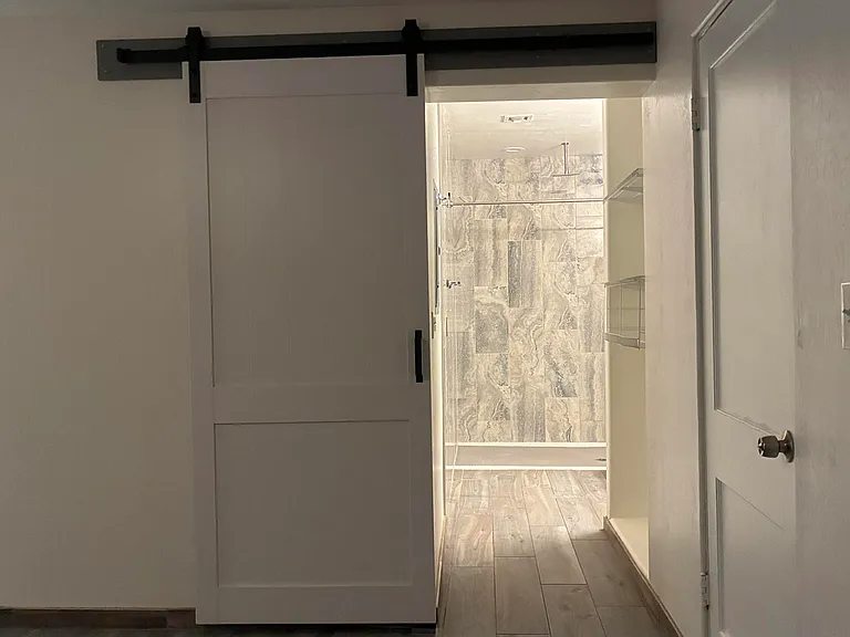 2336 W Orange Dr — Photo 14