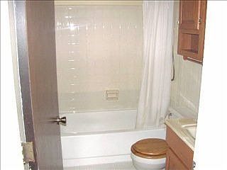 3rd image of 103 Provincial Ct Unit 28