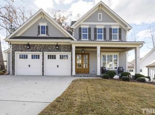 305 Sunset Glade Cir, Fuquay Varina, NC 27526