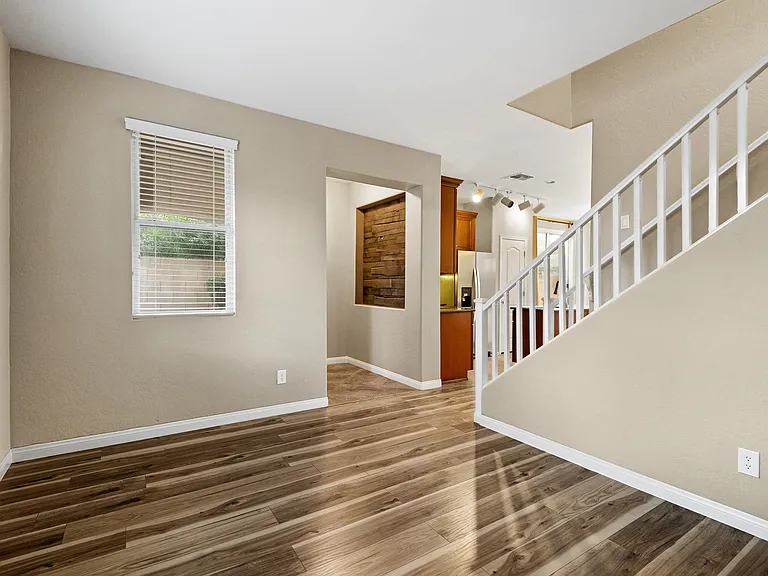 4311 E Carla Vista Dr — Photo 12
