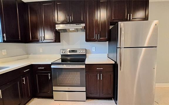 4th image of 5021 Iberville St #1B