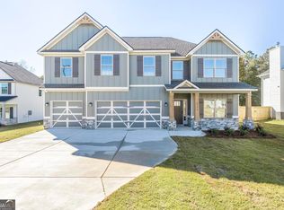 225 Meadows Ln #191, Bonaire, GA