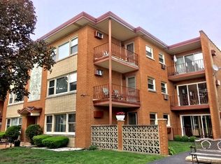 3101 Paris Ave APT 108, River Grove, IL 60171