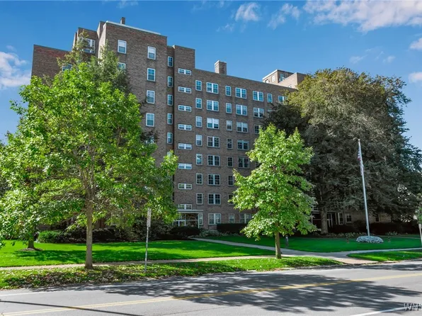 751 W Ferry St APT 5A, Buffalo, NY 14222