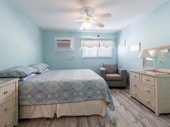 5th image of 8401 Atlantic Ave #400
