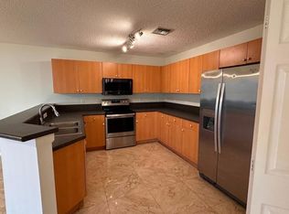 738 Perdido Heights Dr, West Palm Beach, FL 33413