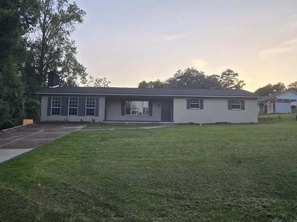 1005 Cherokee Ave, Butler, AL 36904