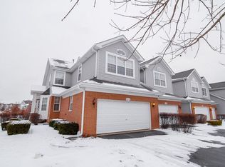 312 Lunt Ave, Schaumburg, IL 60193
